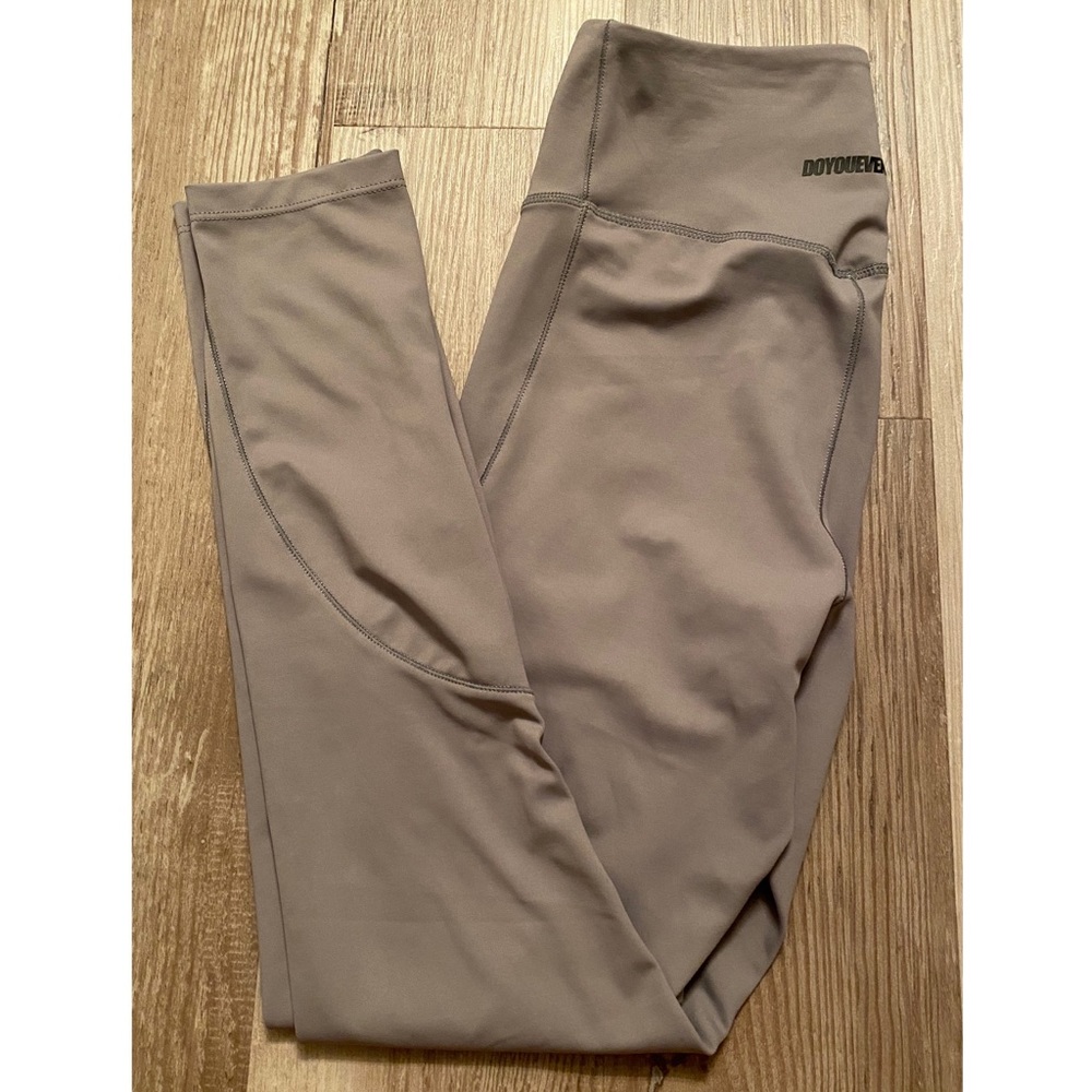 DYE Leggings